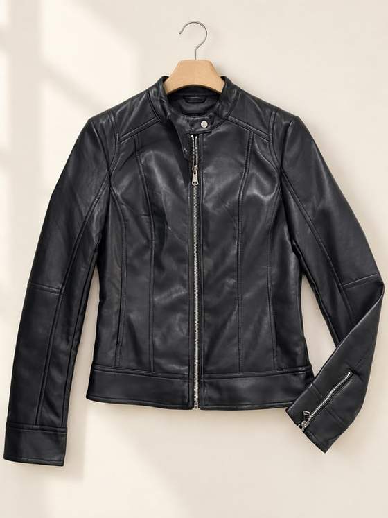 Giacca effetto pelle con zip