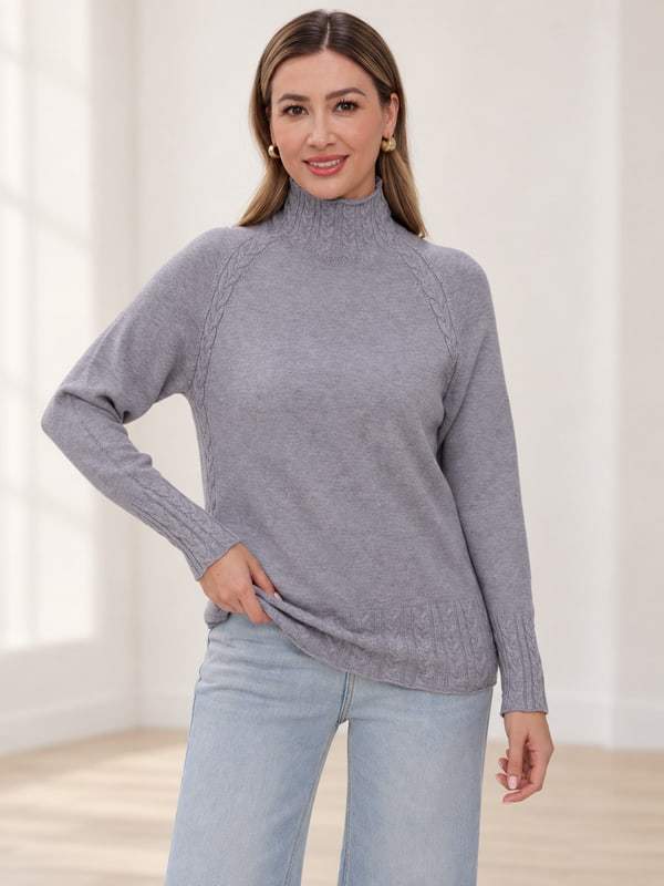Maglia dolcevita a trecce