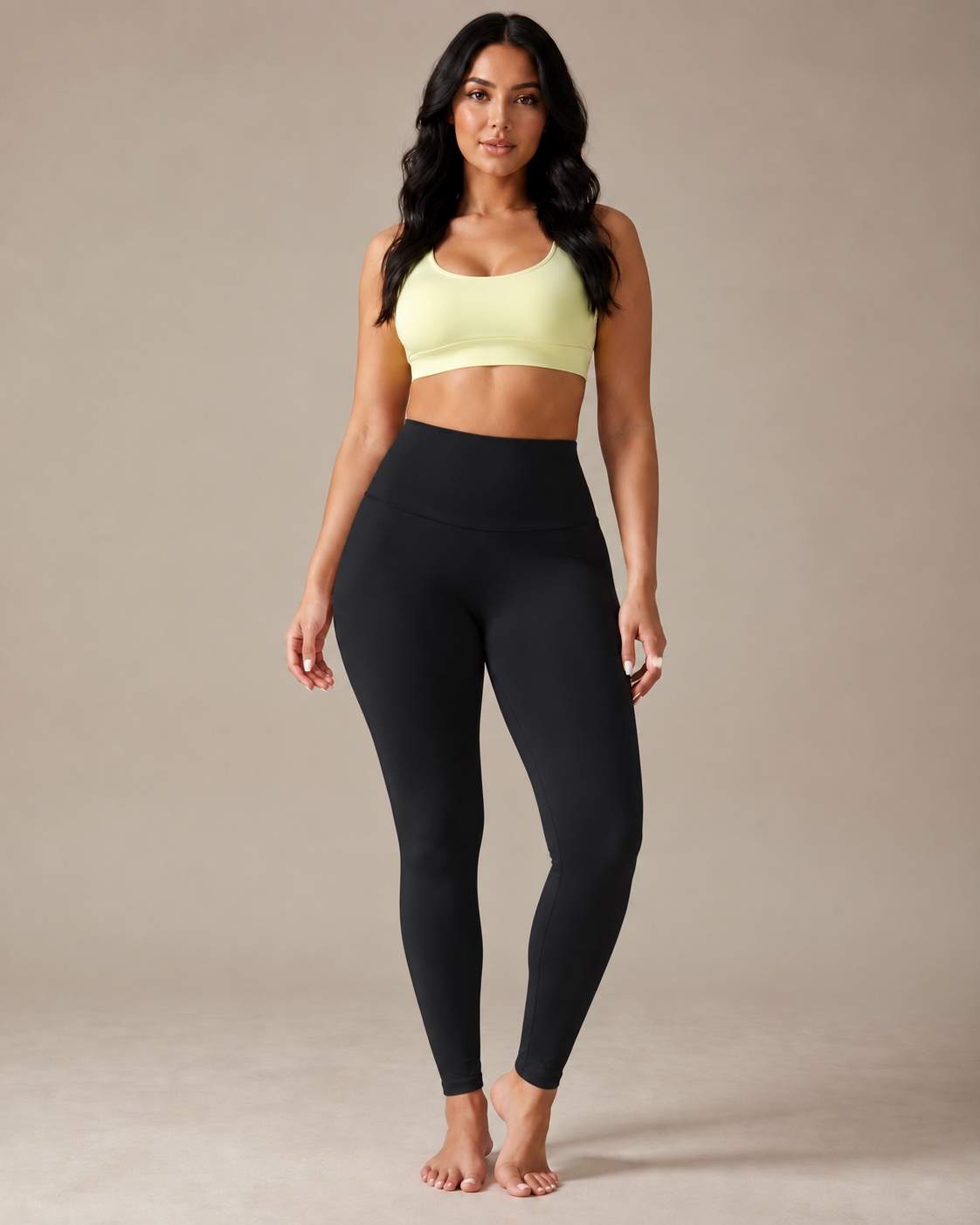 Leggings aderenti a vita alta