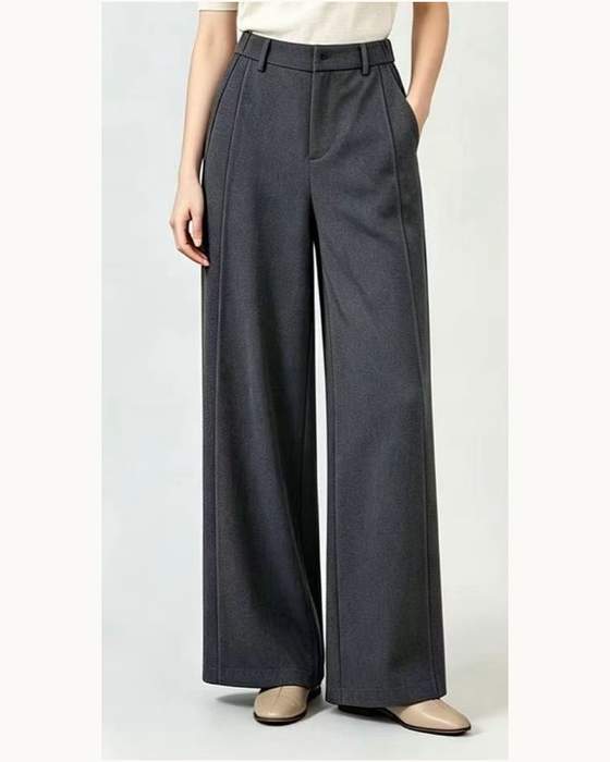 Pantaloni sartoriali a vita alta e gamba larga