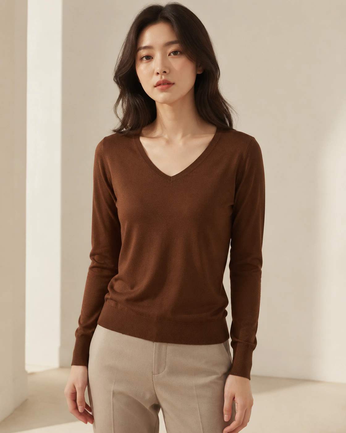 Maglia a maniche lunghe con scollo a V