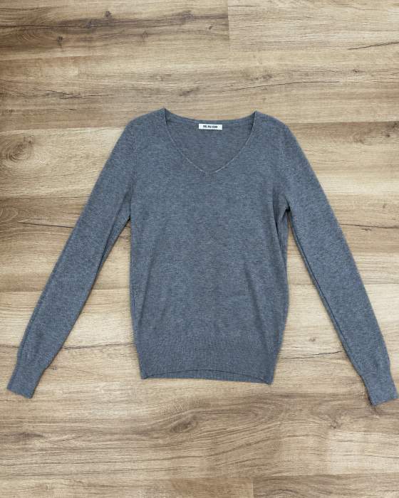 Maglia donna a maniche lunghe con scollo a V