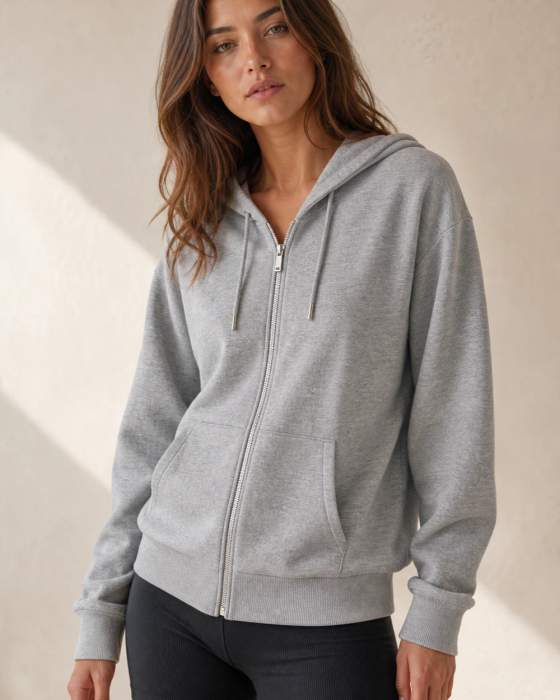 Felpa con cappuccio e zip