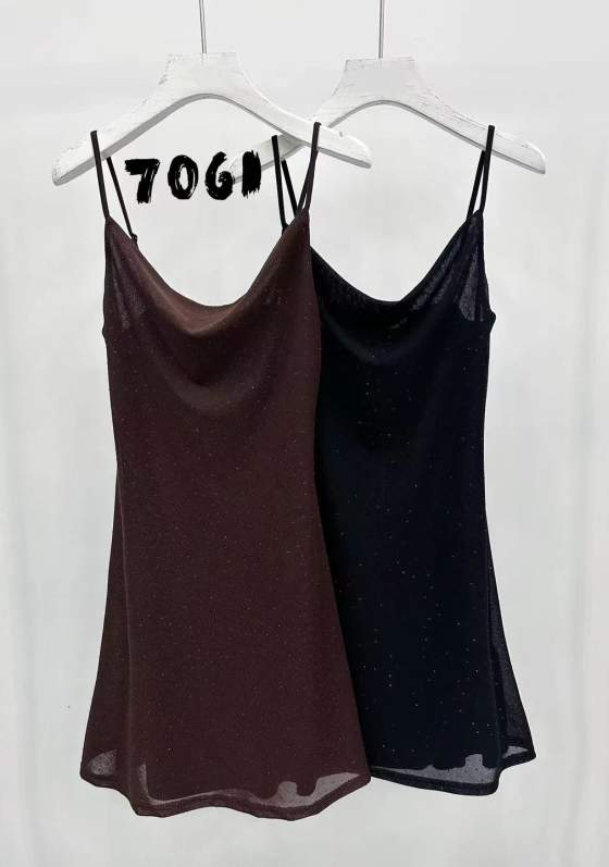 Abito da donna con spalline sottili