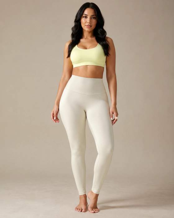 Leggings aderenti a vita alta