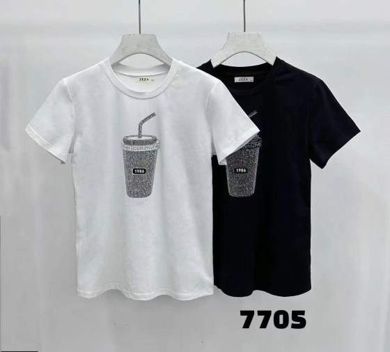 T-shirt a manica corta con grafica bicchiere
