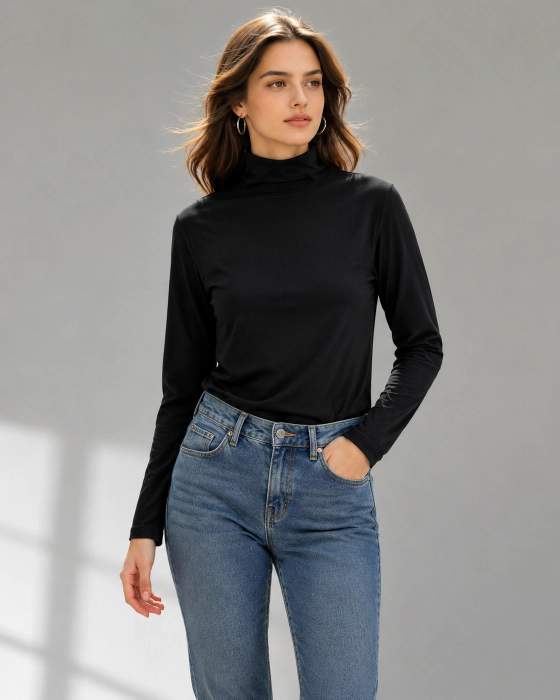 Maglia dolcevita a manica lunga