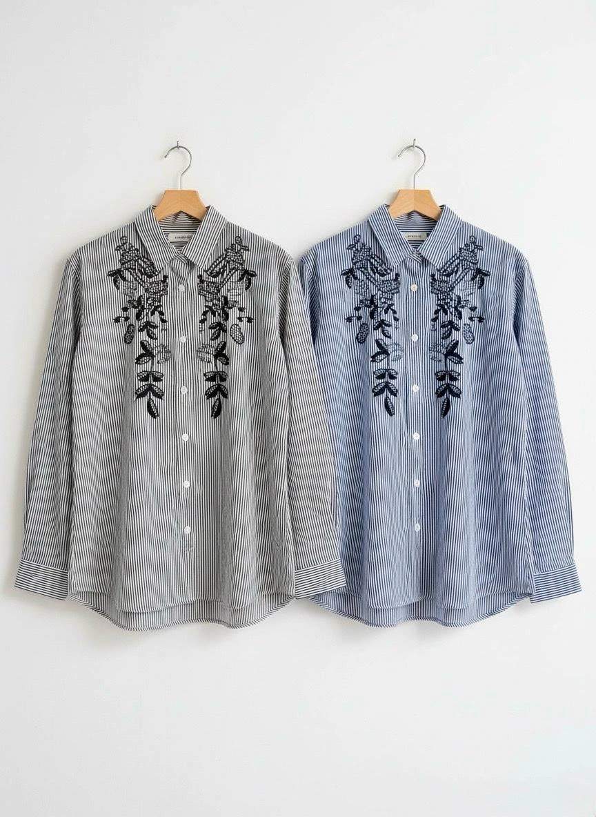 Camicia a righe ricamata