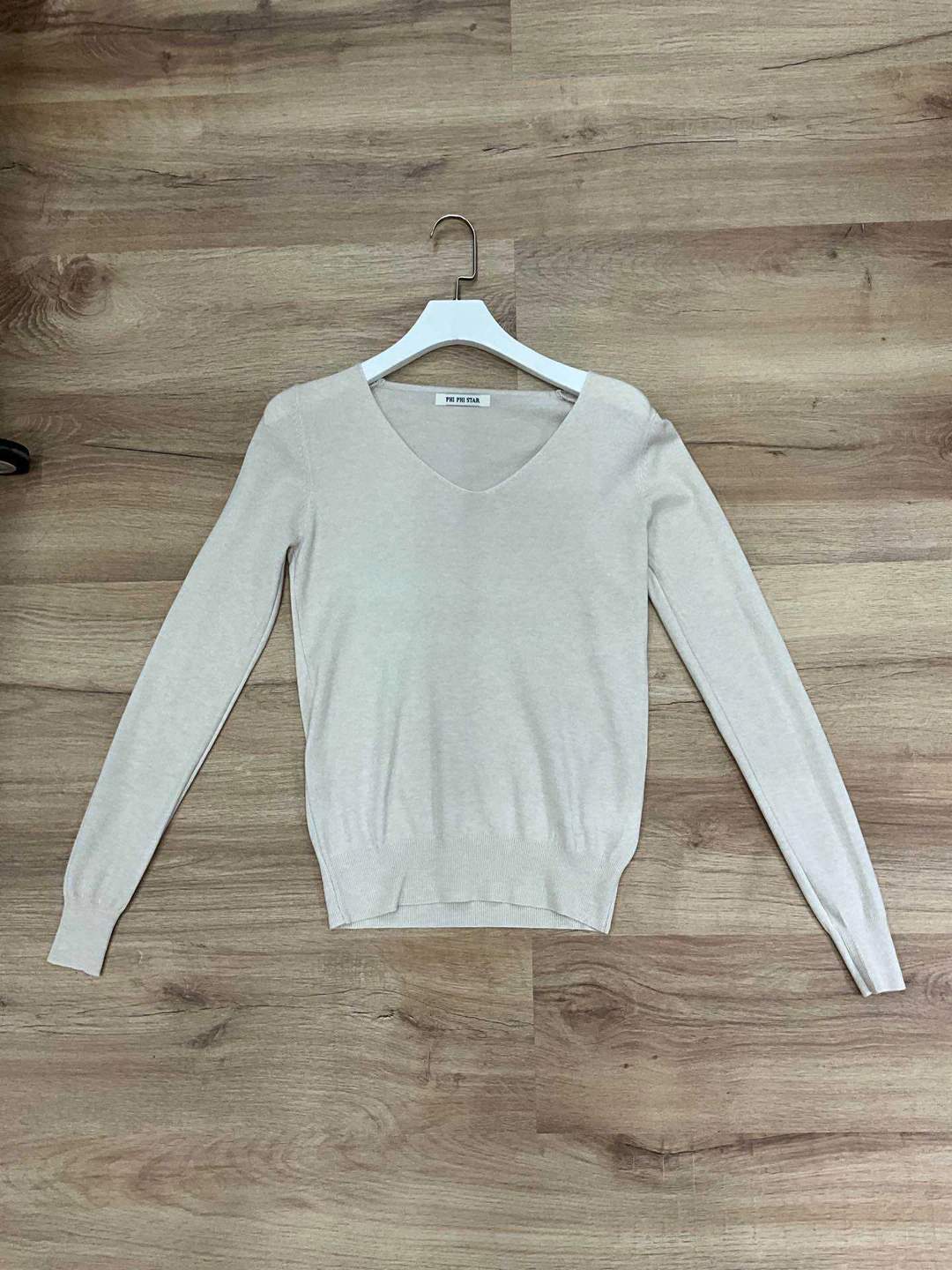 Maglia da donna con scollo a V
