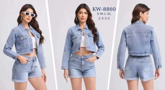 Completo donna con giacca corta e shorts effetto denim