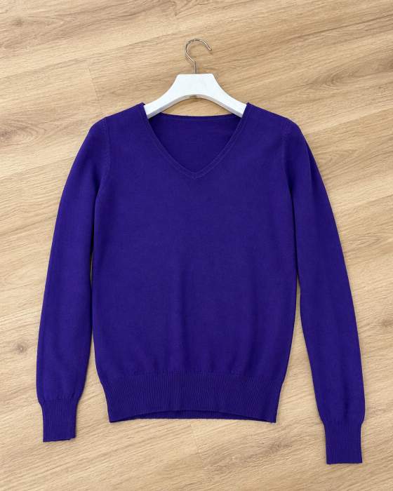 Maglia a maniche lunghe con scollo a V