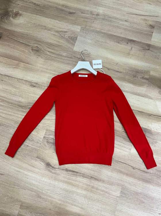 Maglia donna a maniche lunghe con scollo rotondo