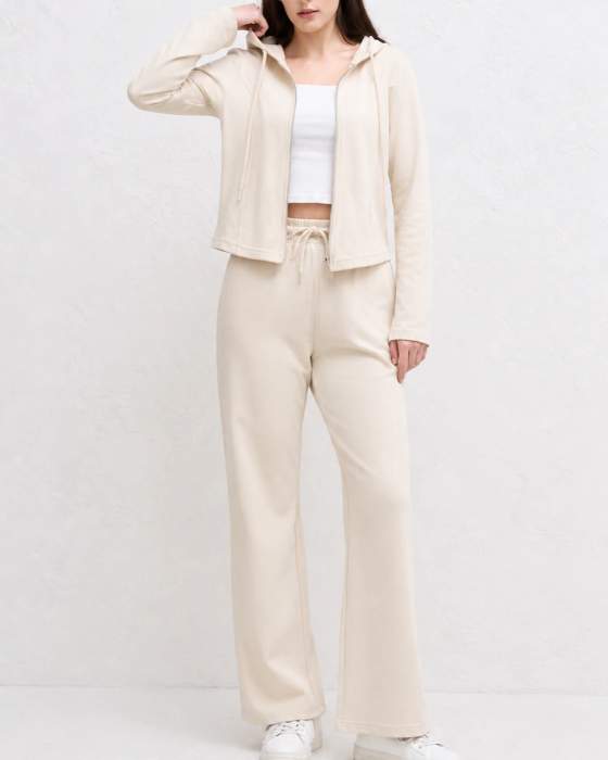 Completo donna con felpa con cappuccio e pantaloni