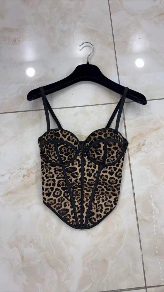 Bustier strutturato con spalline e stampa leopardata