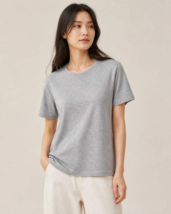 T-shirt girocollo grigia